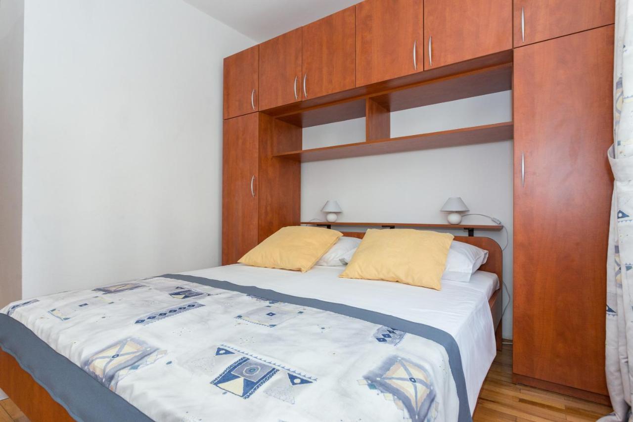 Apartments Oleander Sea View 챠브타트 외부 사진
