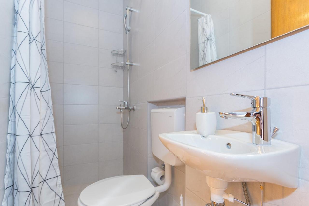 Apartments Oleander Sea View 챠브타트 외부 사진