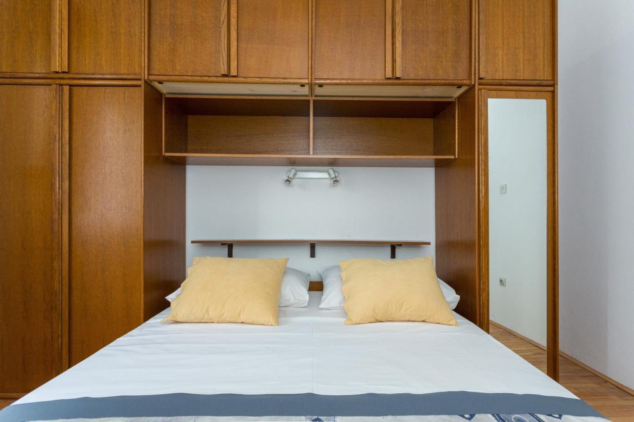 Apartments Oleander Sea View 챠브타트 외부 사진