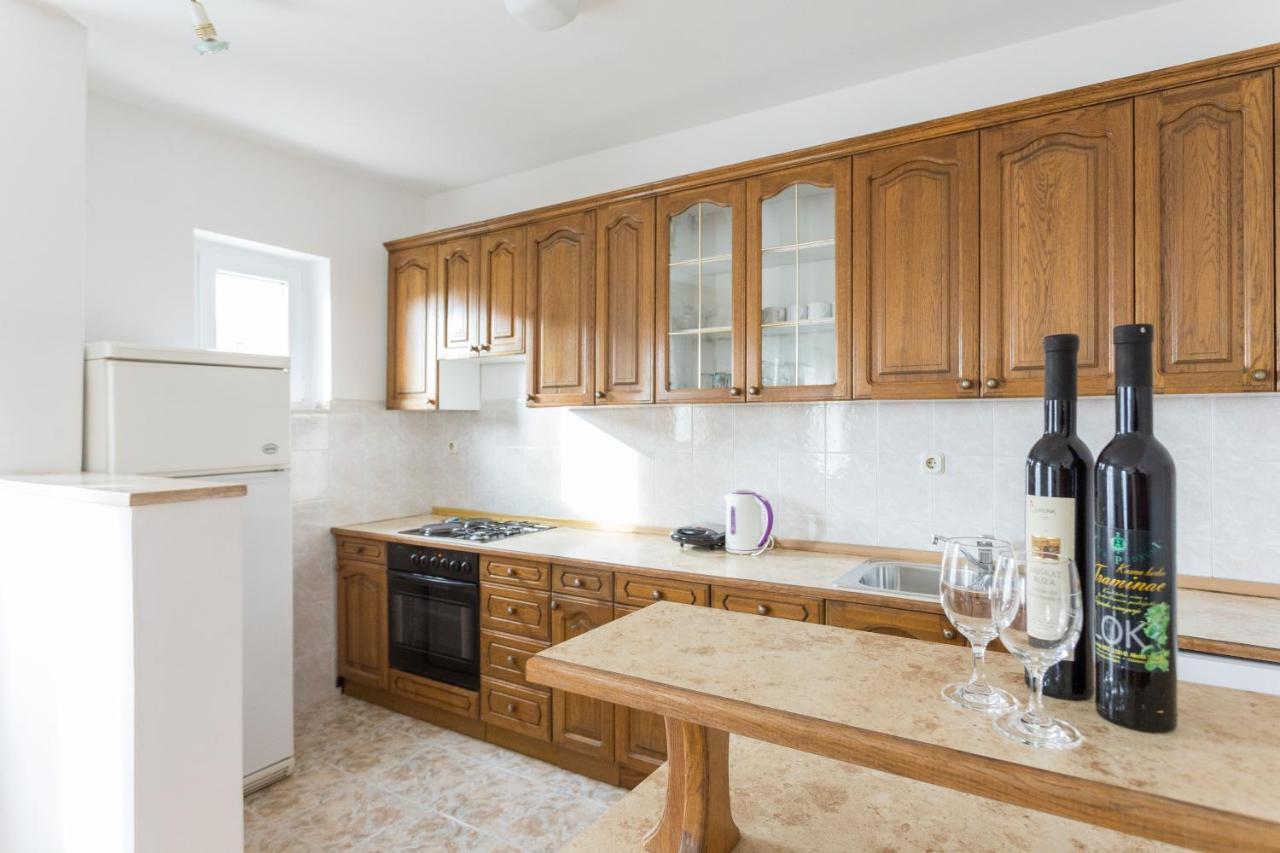 Apartments Oleander Sea View 챠브타트 외부 사진